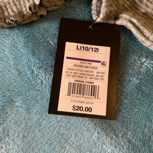 Romper - Picture 2 of 6